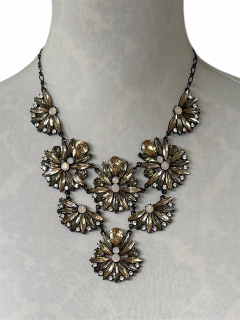 INC International Concepts Statement Floral Necklace | Champagne